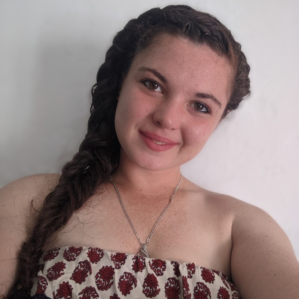 Meet your Posher, Jasmine